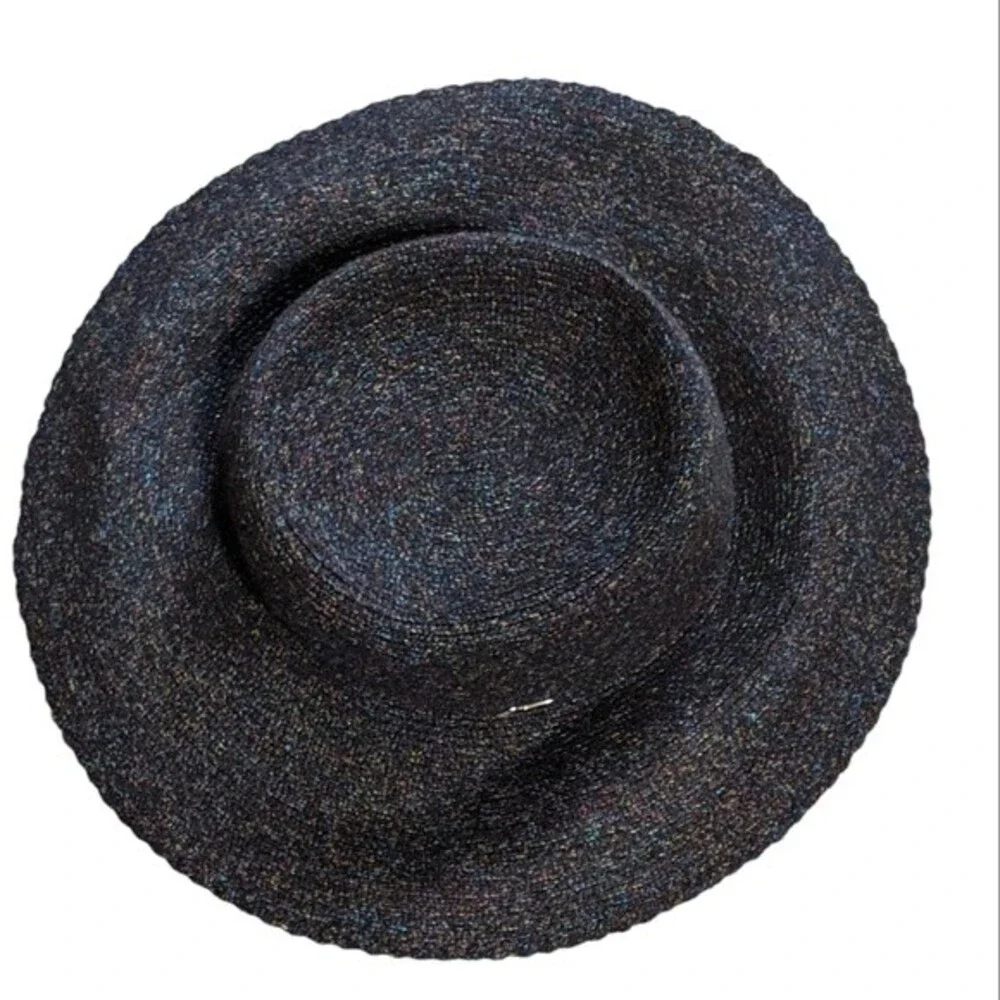 Betmar New York speckled knit like hat women's